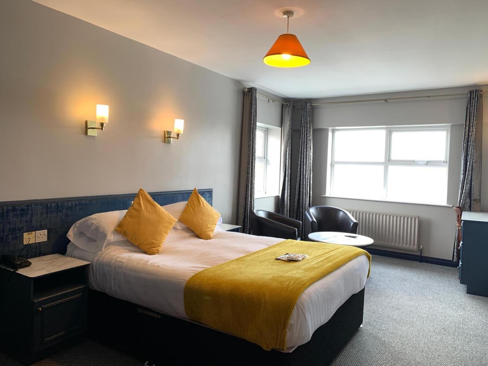 The Donard Bed & Breakfast Newcastle  Bagian luar foto