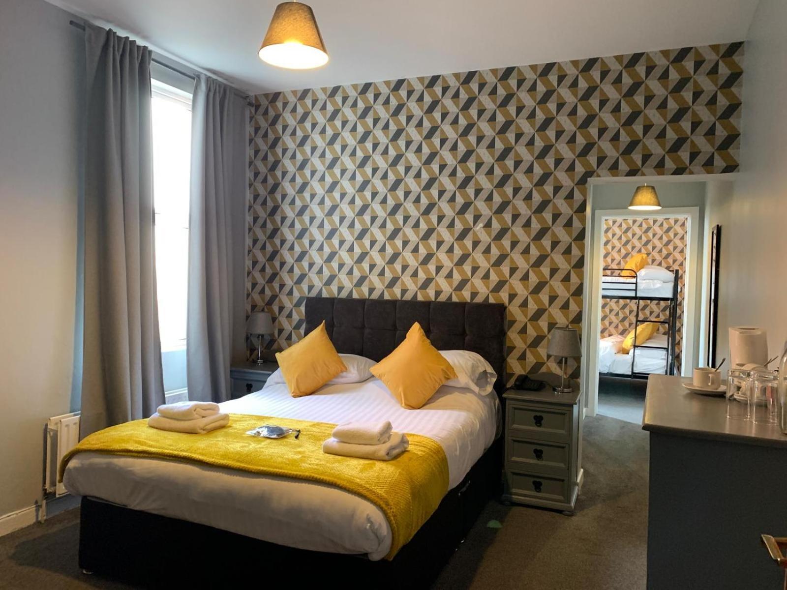 The Donard Bed & Breakfast Newcastle  Bagian luar foto