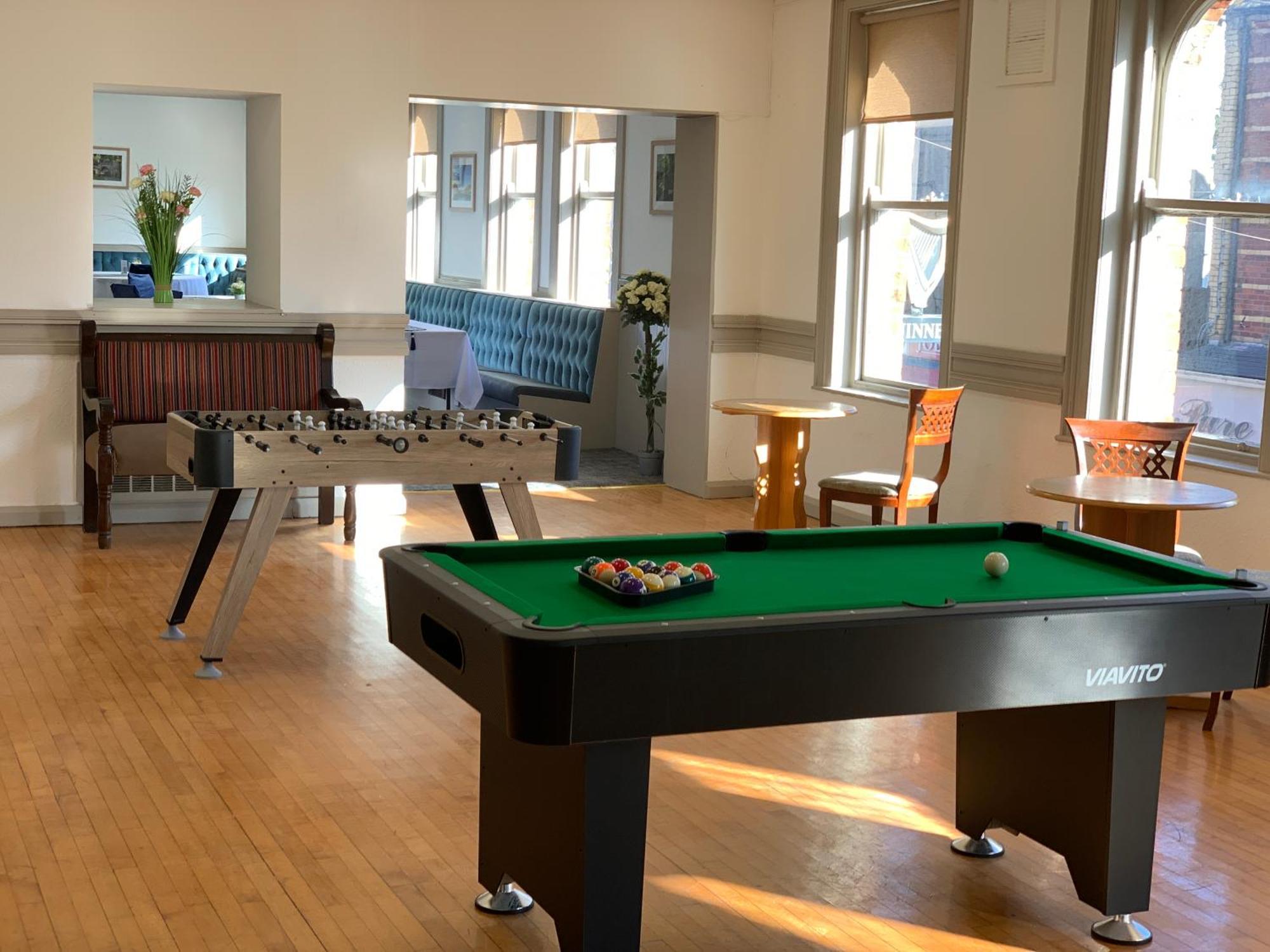 The Donard Bed & Breakfast Newcastle  Bagian luar foto